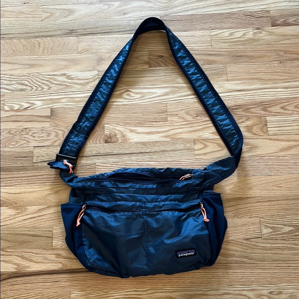 Patagonia Blue Messenger Bag Sleek and Versatile
